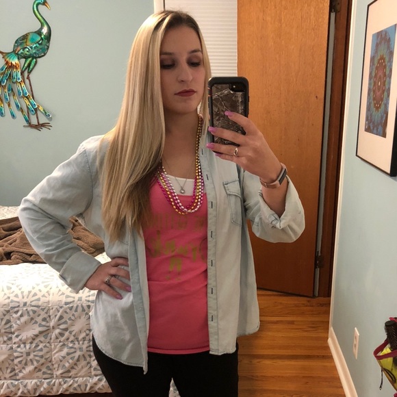 Meet your Posher, Haley - Picture 1 of 1